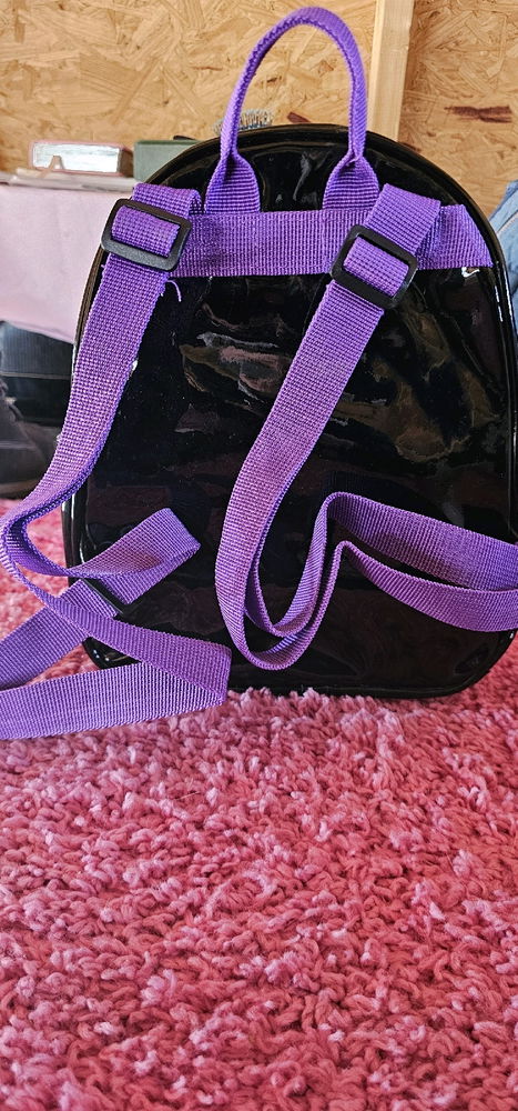 New Bratz bag I got cause I'm a Brat 
😅🥰✨