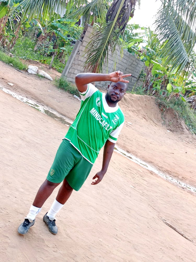 Qui kiffe le foot comme moi?