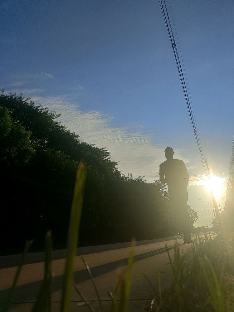 Corrida de leves em uma manhã de domingo