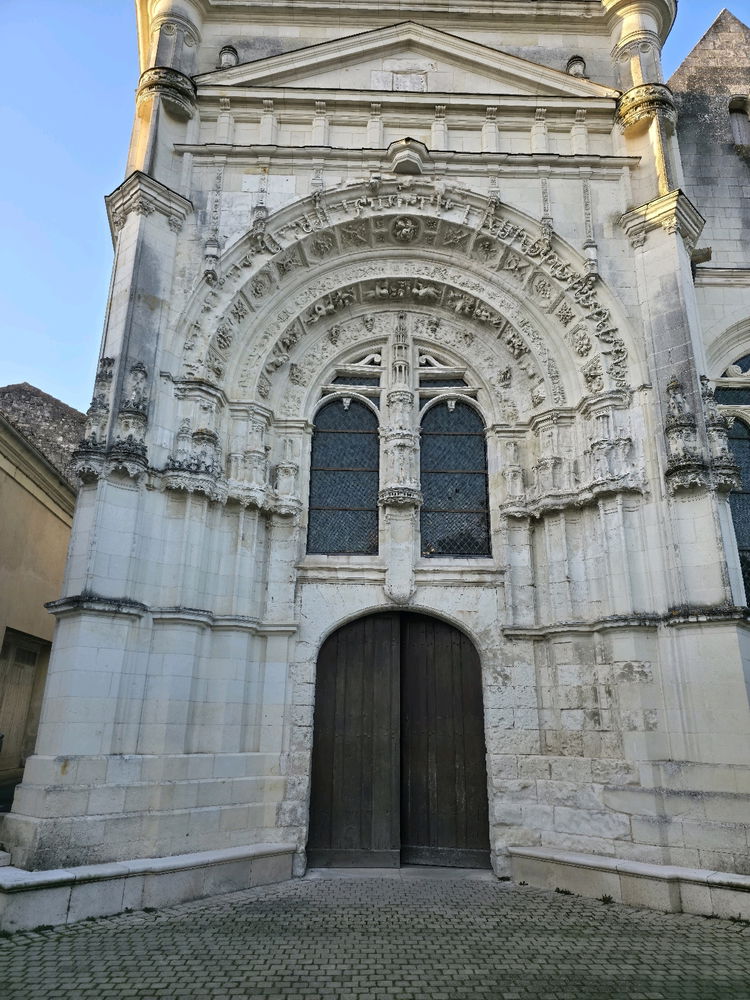 Tour carré à Loudun