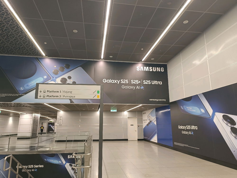 The best marketing option...when the next subway station is called Samsung galaxy ..