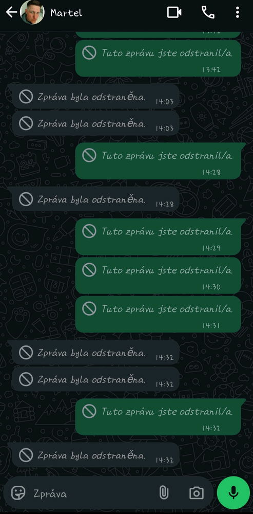 Když tady všichni zveřejňují soukromé zprávy, tak se přidám.