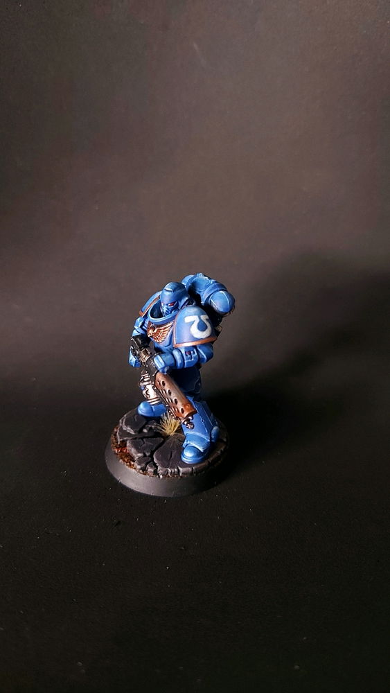 Mi primera mini de Warhammer, la prinera de muchas🤘🏻