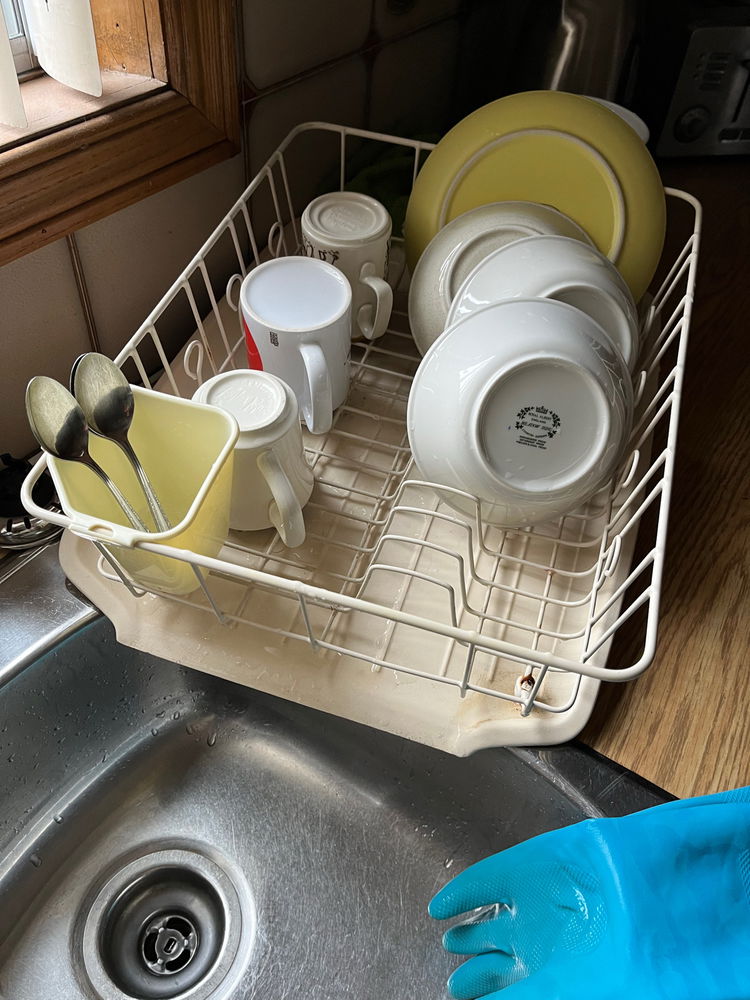 I washed the dishes 😮‍💨
