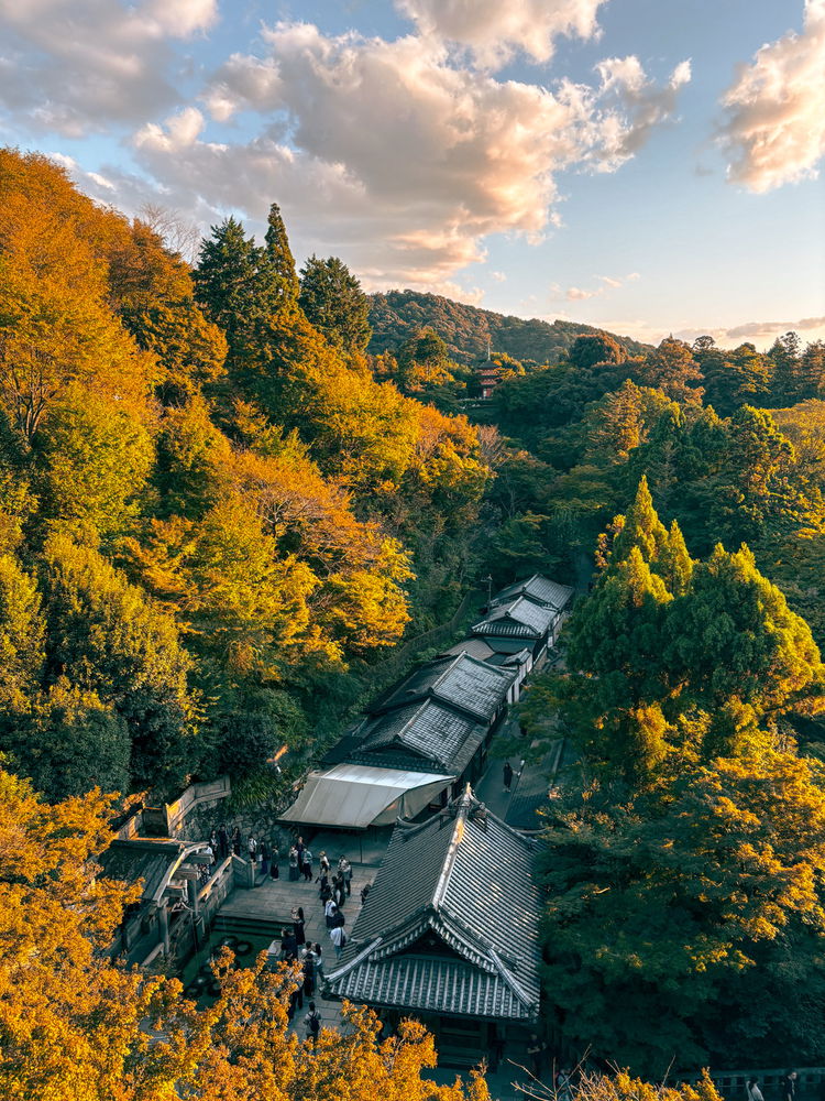 Kiyomizu-dera
