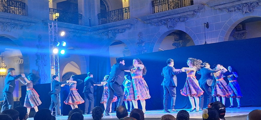 Caribbean and Latin American tango fusion live from national palace