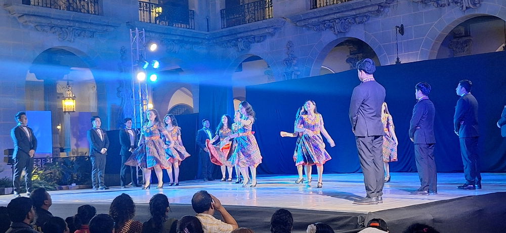 Caribbean and Latin American tango fusion live from national palace