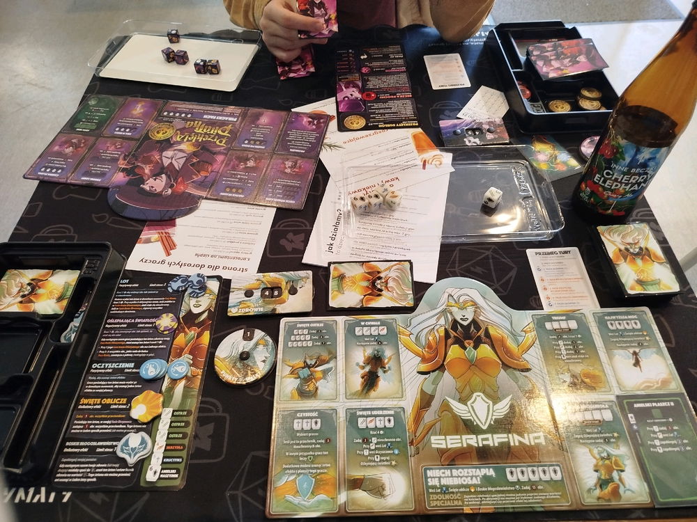 Dice Throne gaming