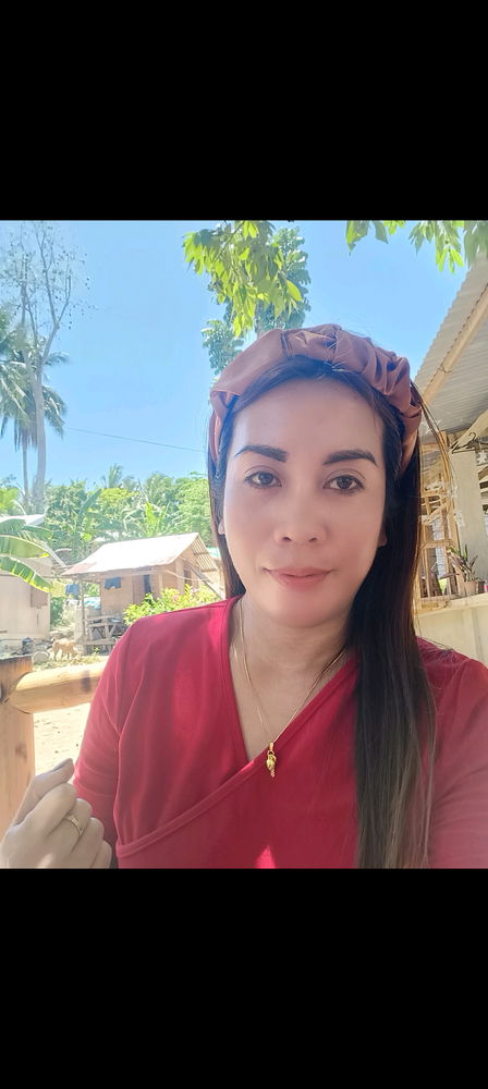 Everything is better when you decide you don't care! 🤟