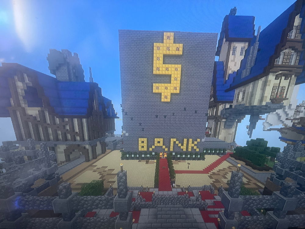 Who has minecraft java i want you to help me in hypixel