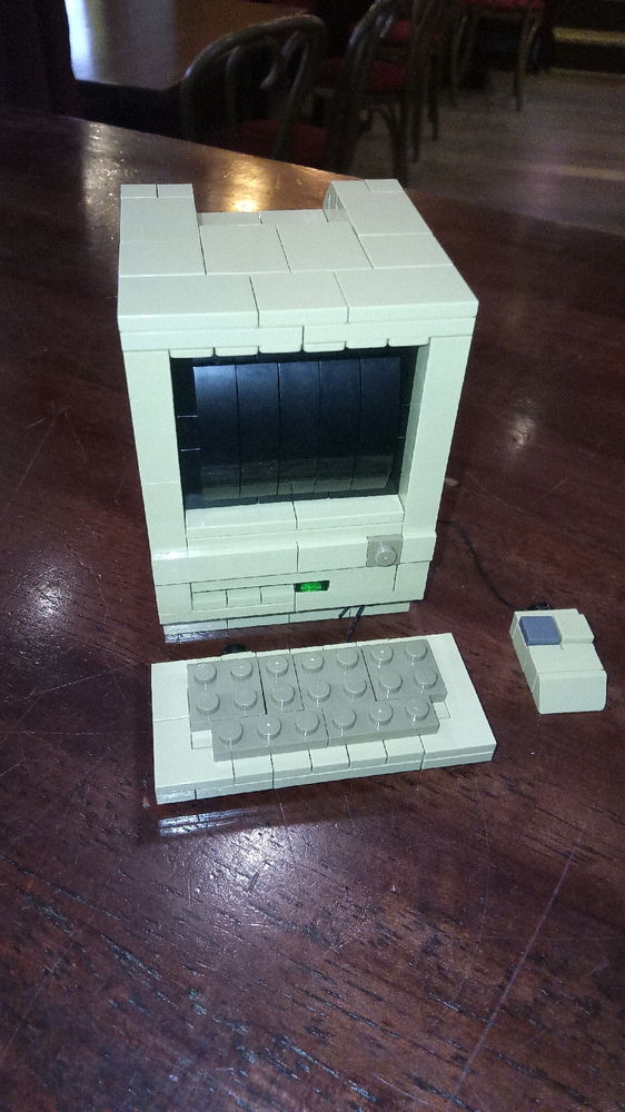 Max Retro