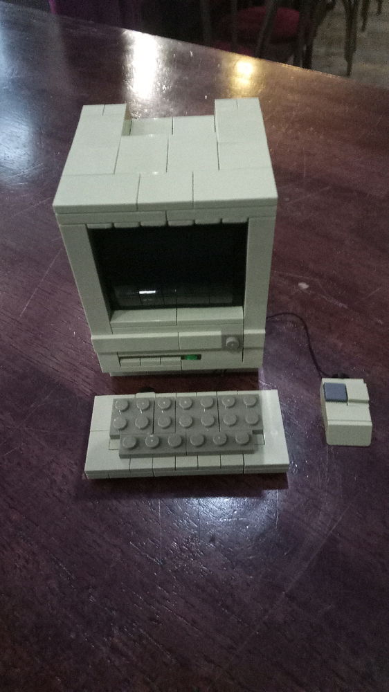 Max Retro