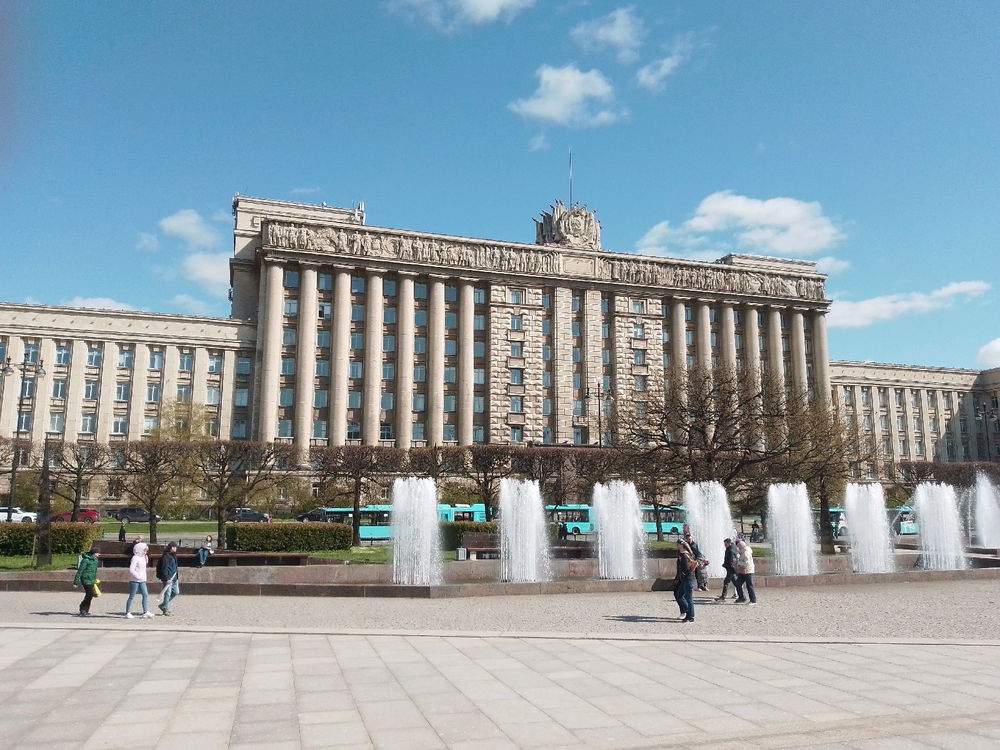 Выглянуло солнце, и мир преобразился!