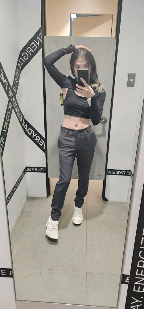 how do i look?