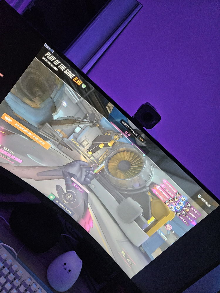4K Dva UwU