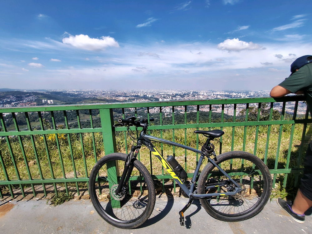 Pedal para o pico do Jaraguá SP