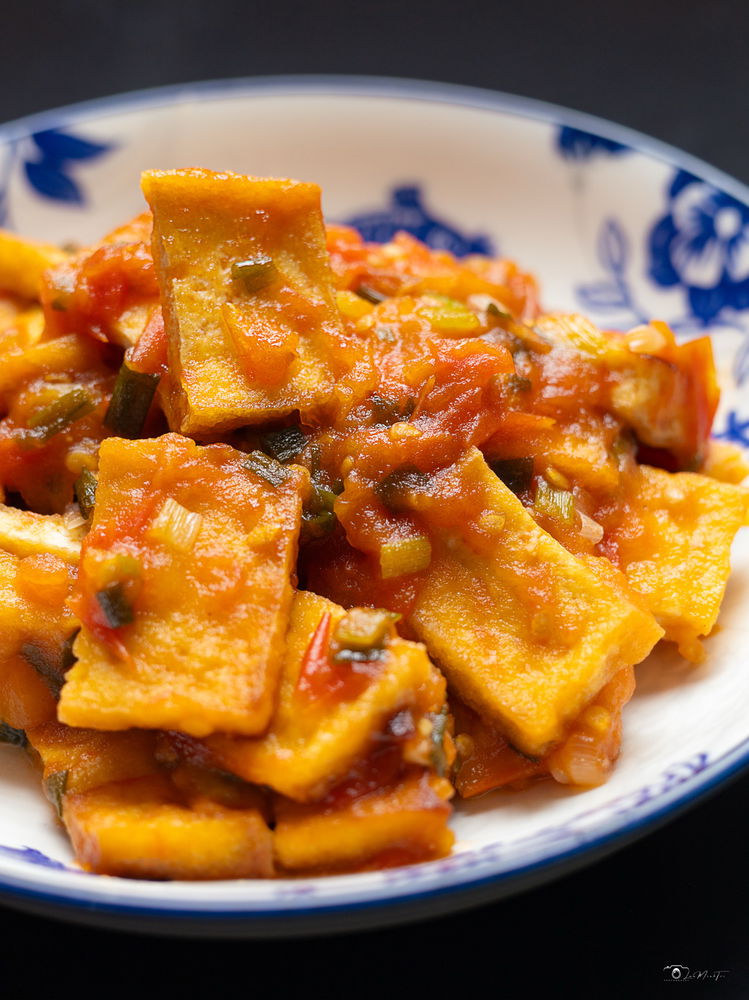Tàu hũ sốt cà chua