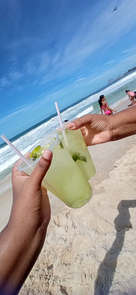 🏖️🌊