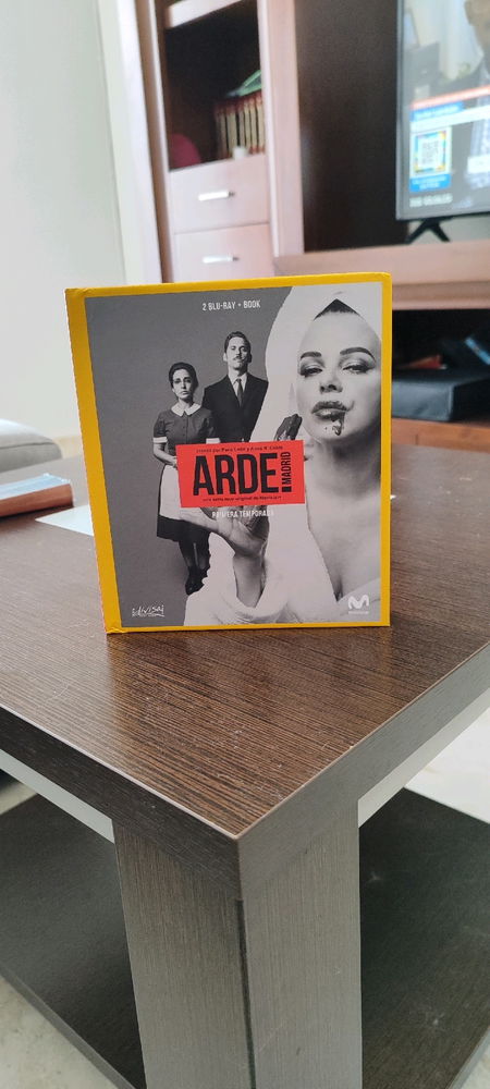 Me dispongo a ver Arde Madrid (capítulos 1 a 4)