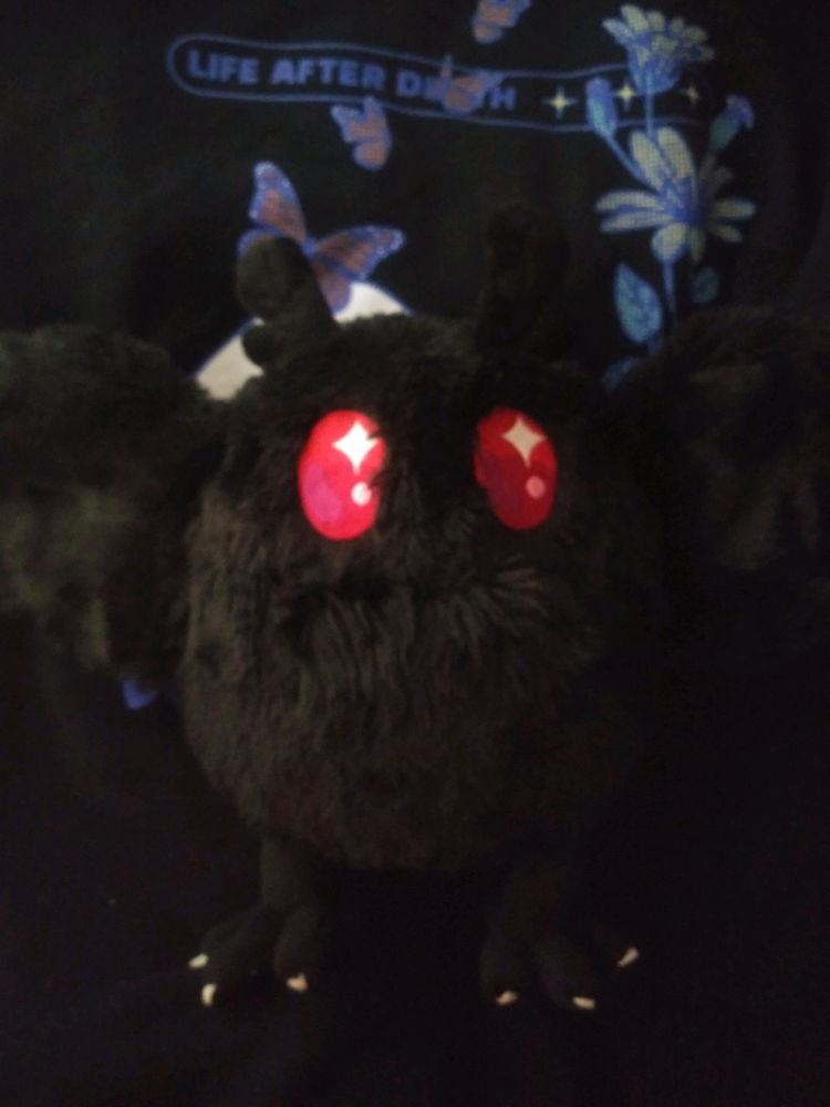 Cute mothman