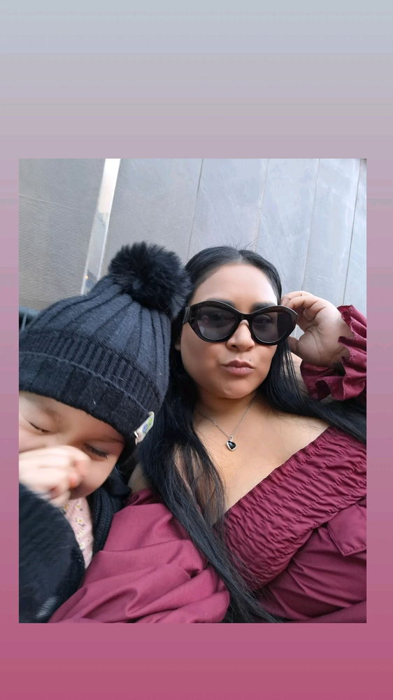 👩‍❤️‍💋‍👩