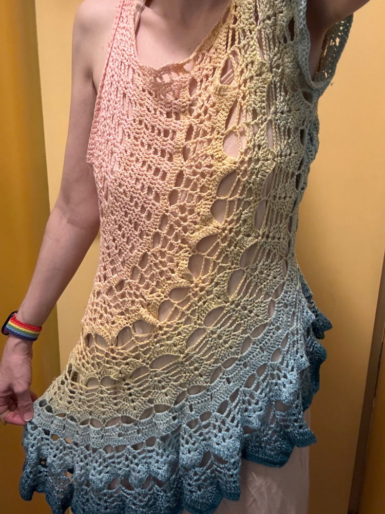 Love this airy dress