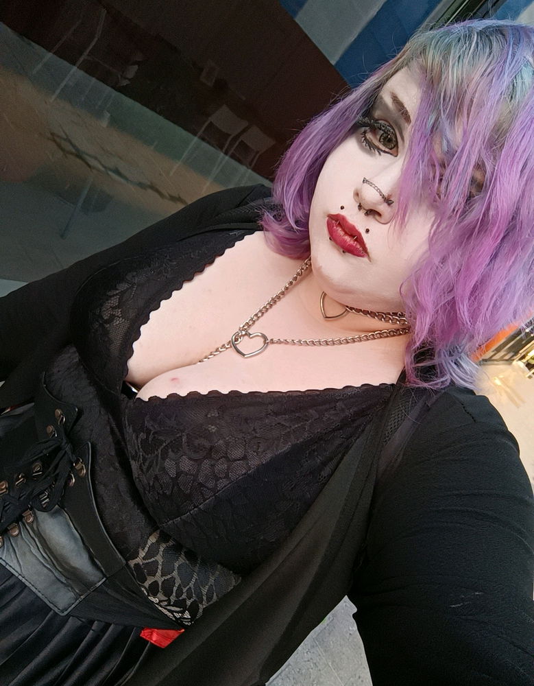 Went to the CSD Hanover with a vkei style make-up <3