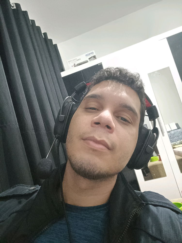 Sem sono. Jogando GTA