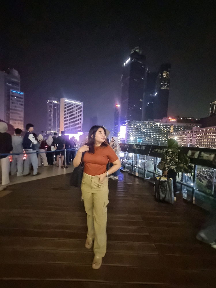 Mood berubah ubah..
Kadang pengin yg rame,ada waktunya pengin alone..