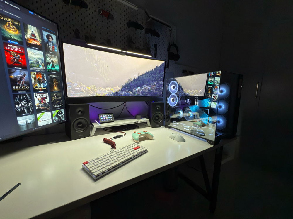 Gaming - work setup