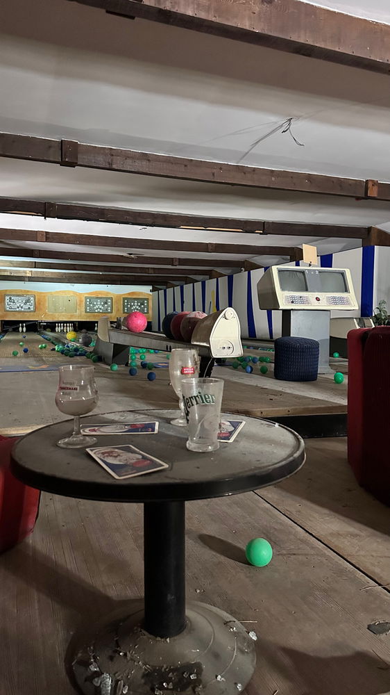 📍BOWLING ABANDONNÉ