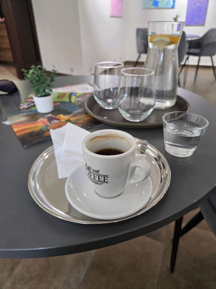 První víkendová vlaštovka ☕️
