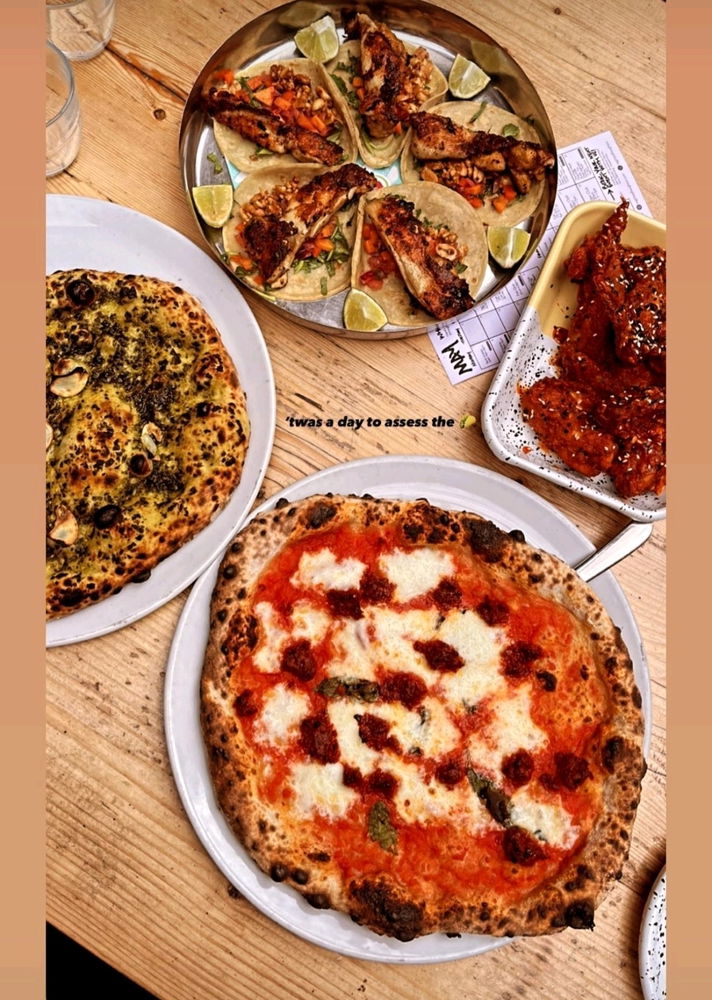 Love pizza
