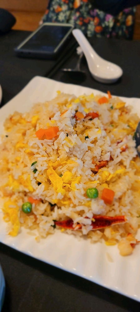 Good food is always meant to be shared 🥰