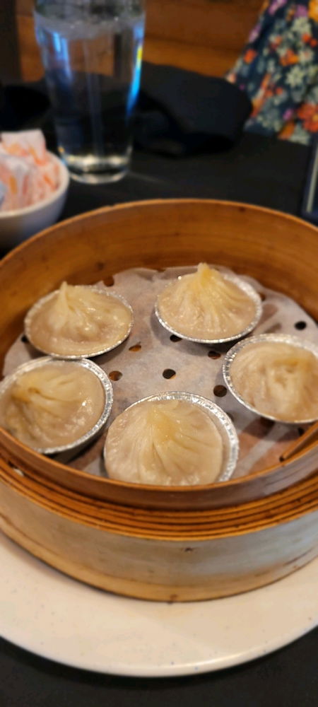 Good food is always meant to be shared 🥰