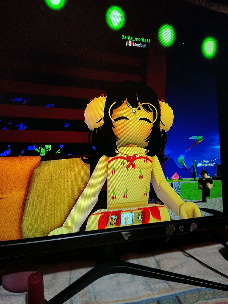 Alguien pa jugar Roblox?