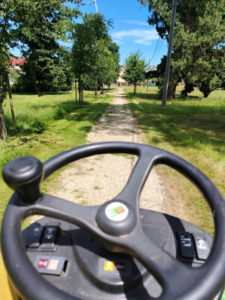 Práce volá