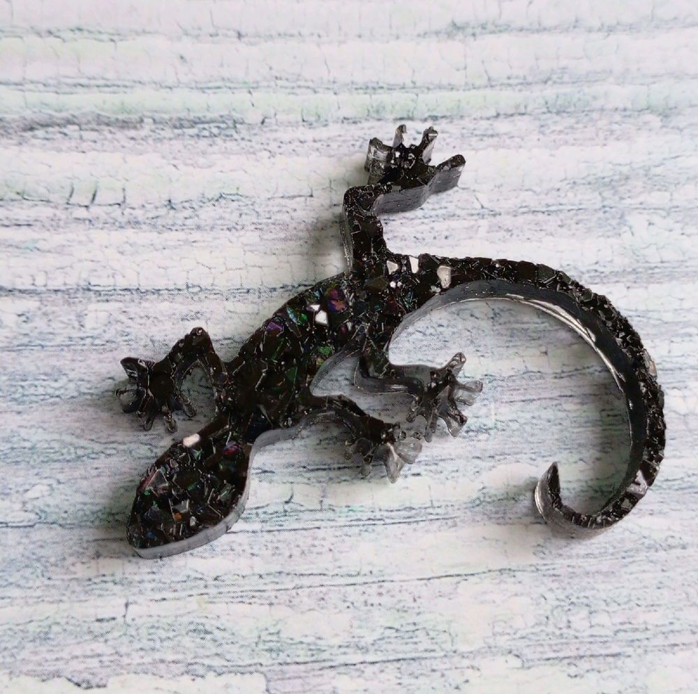 Попробовала в черном🦎