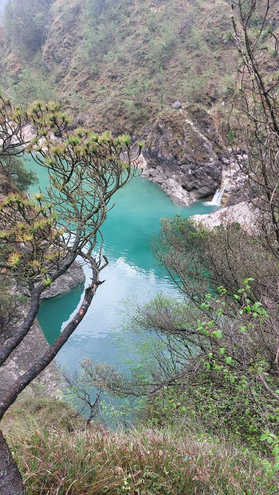 Durante il mio scorso viaggio sulle Dolomiti, desideravo nuotare più di quando sono andato al mare.