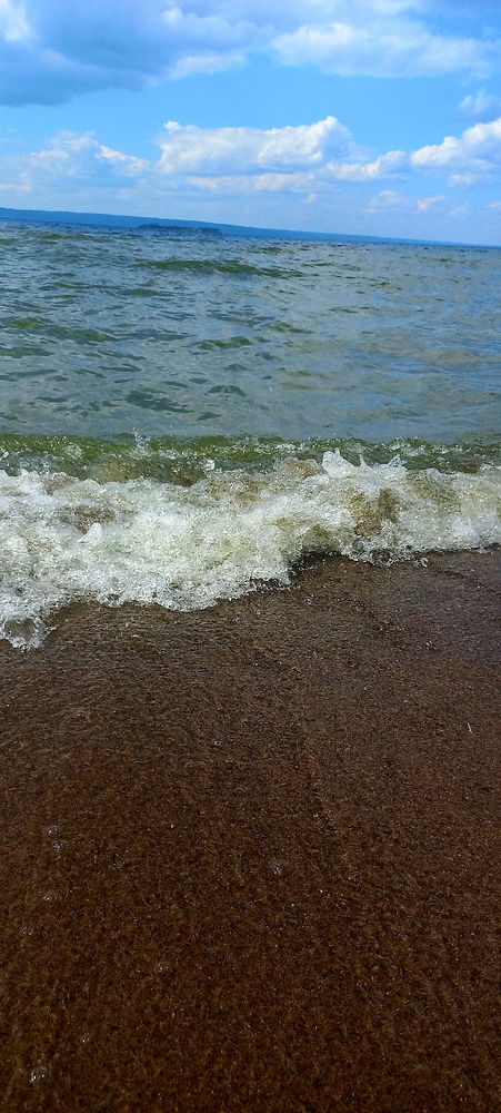 🌊