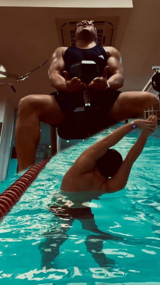 Pesas 🏋🏻 o nadar 🏊🏻‍♂️ ?