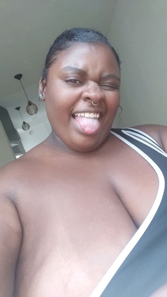 😜