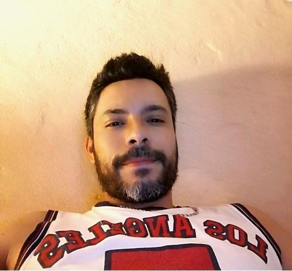 Hola