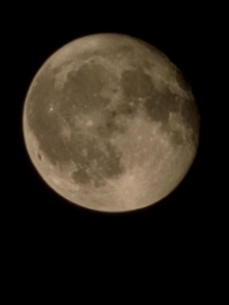 Just a few pics I took recently, I love the moon.