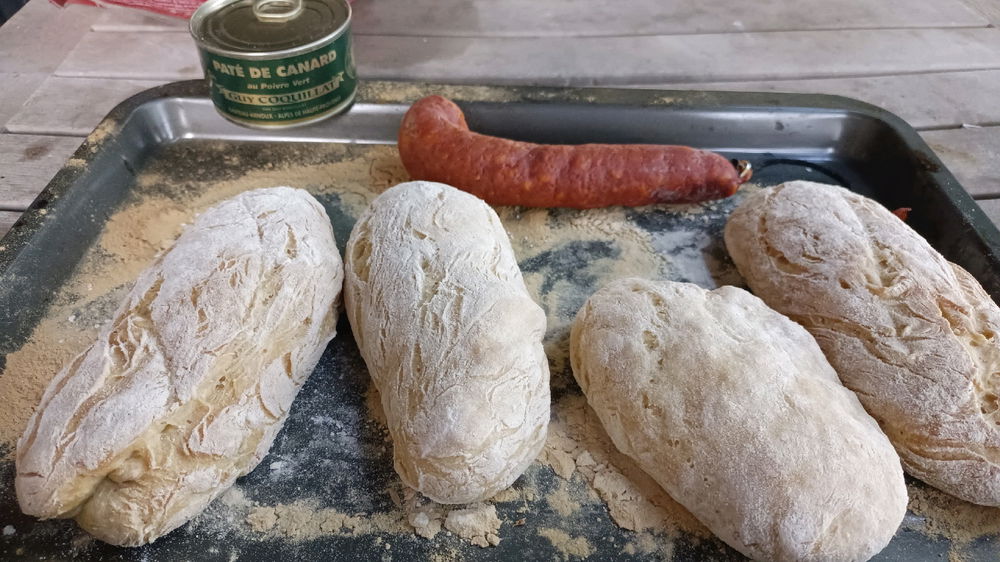 Essai de pain maison pour l'apéro de ce soir