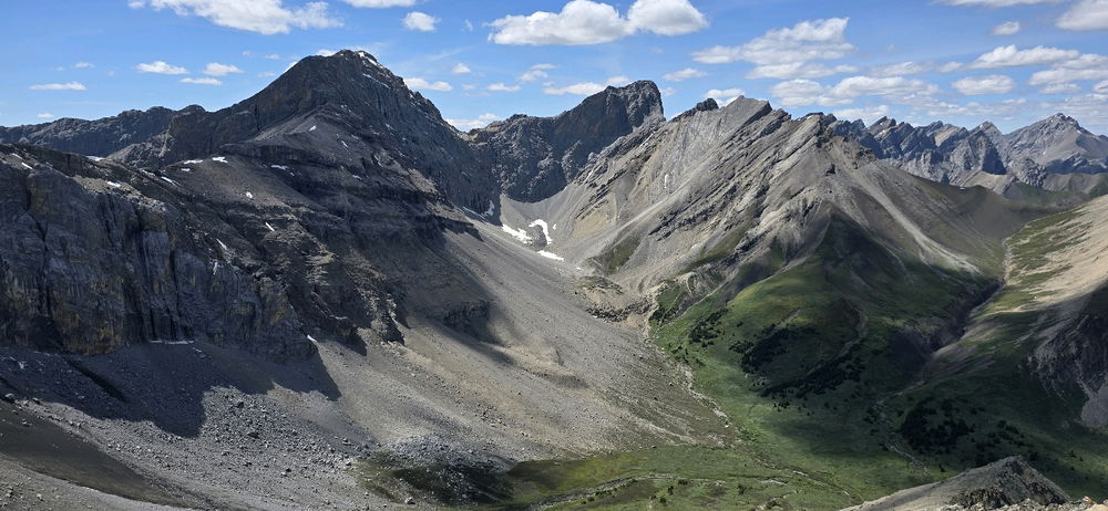 Littlehorn peak