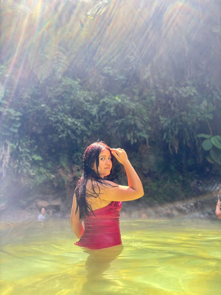 💋 Holi