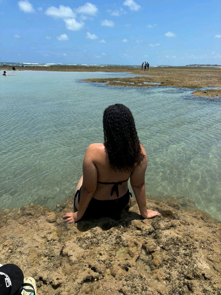 A praia limpa nossas impurezas, faz o teste.