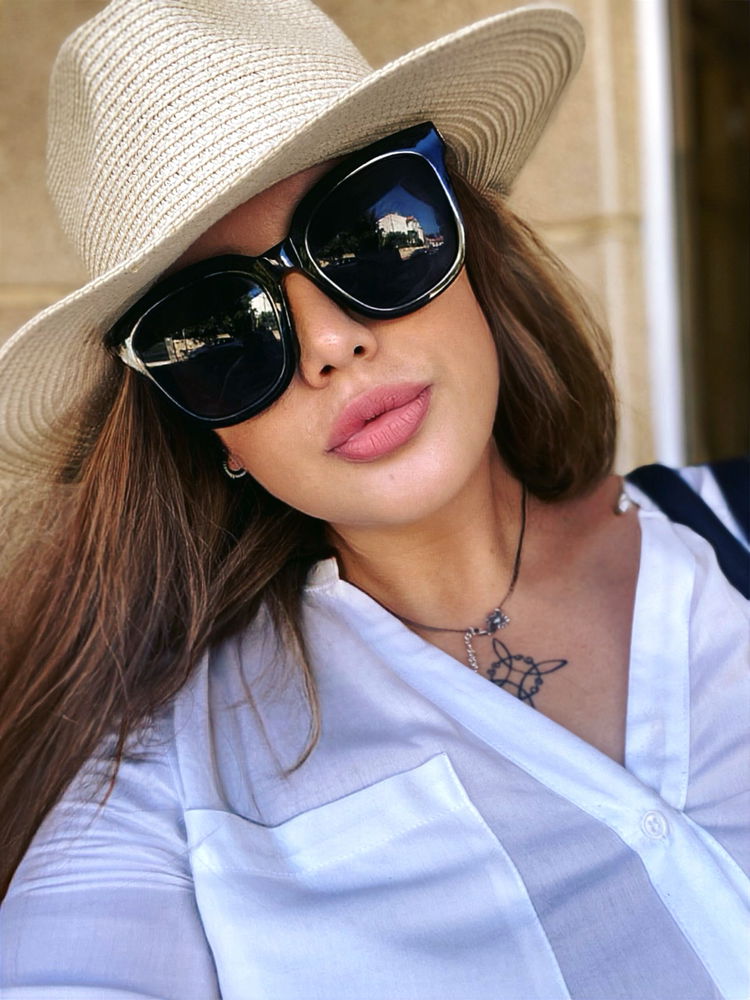 😎