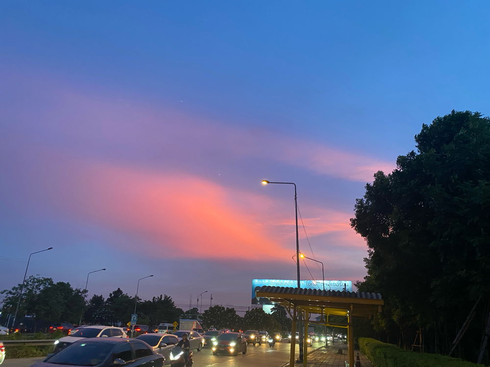 Sky in the evening from Thailand 😊